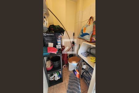 Apartamento para alugar com 152m², 2 quartos e 2 vagas Apartamento para alugar com 152m², 2 quartos e 2 vagasBanheiro de serviço