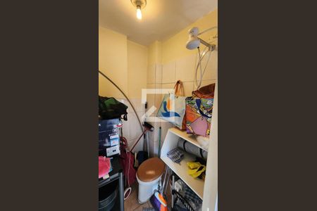 Apartamento para alugar com 152m², 2 quartos e 2 vagas Apartamento para alugar com 152m², 2 quartos e 2 vagasBanheiro de serviço