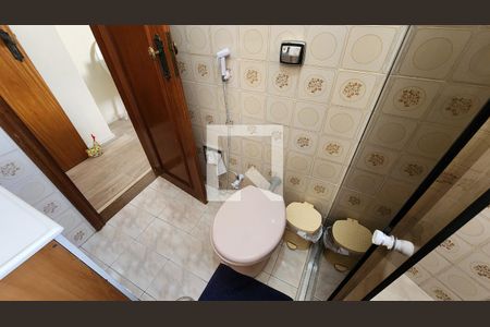 Apartamento para alugar com 152m², 2 quartos e 2 vagas Apartamento para alugar com 152m², 2 quartos e 2 vagasBanheiro da Suíte