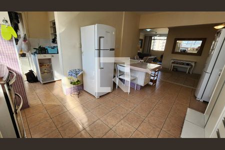 Apartamento para alugar com 152m², 2 quartos e 2 vagas Apartamento para alugar com 152m², 2 quartos e 2 vagasDetalhe da cozinha
