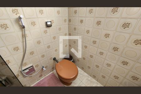 Apartamento para alugar com 152m², 2 quartos e 2 vagas Apartamento para alugar com 152m², 2 quartos e 2 vagasBanheiro