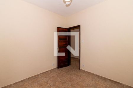 Quarto 2 de casa para alugar com 2 quartos, 60m² em Osvaldo Cruz, Rio de Janeiro