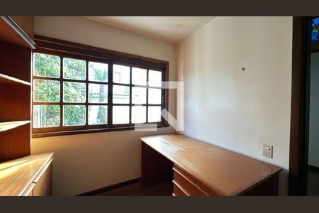 Casa de condomínio para alugar com 430m², 5 quartos e 7 vagas Casa de condomínio para alugar com 430m², 5 quartos e 7 vagasQuarto 2