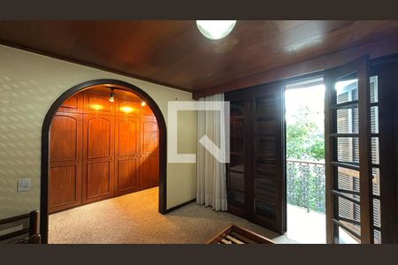 Casa de condomínio para alugar com 430m², 5 quartos e 7 vagas Casa de condomínio para alugar com 430m², 5 quartos e 7 vagasQuarto 4