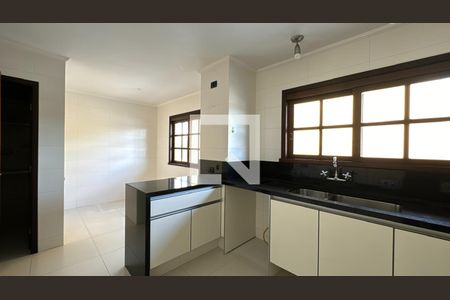 Casa de condomínio para alugar com 430m², 5 quartos e 7 vagas Casa de condomínio para alugar com 430m², 5 quartos e 7 vagasCozinha