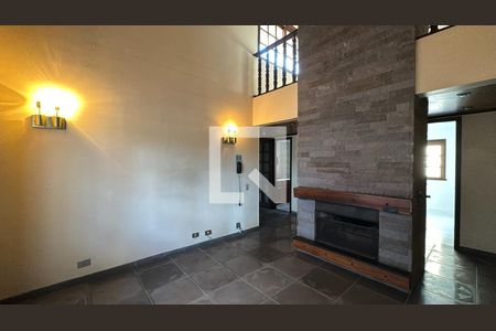 Casa de condomínio para alugar com 430m², 5 quartos e 7 vagas Casa de condomínio para alugar com 430m², 5 quartos e 7 vagasSala