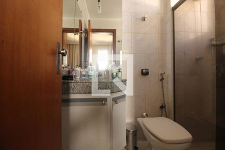 Banheiro  de apartamento à venda com 3 quartos, 100m² em Nova Suíça, Belo Horizonte