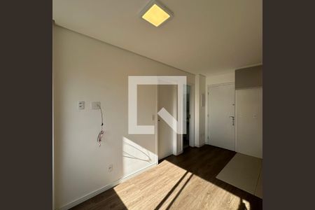 Sala de apartamento para alugar com 2 quartos, 37m² em Vila Butantã, São Paulo