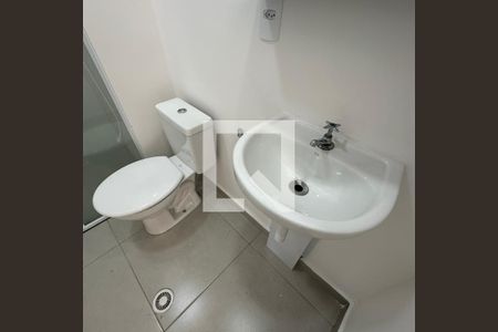 Apartamento para alugar com 37m², 2 quartos e sem vagaBanheiro