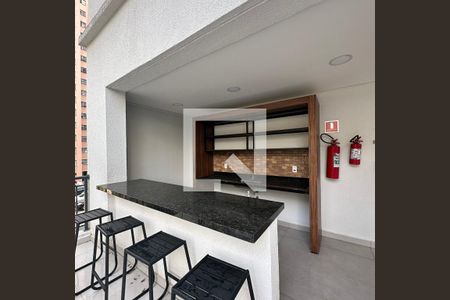 Apartamento para alugar com 37m², 2 quartos e sem vagaÁrea comum - Espaço comum da piscina