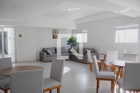 Apartamento para alugar com 52m², 2 quartos e 1 vagaÁrea comum - Salão de festas