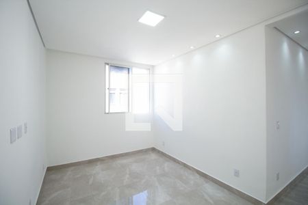 Sala de apartamento à venda com 3 quartos, 92m² em Colégio Batista, Belo Horizonte