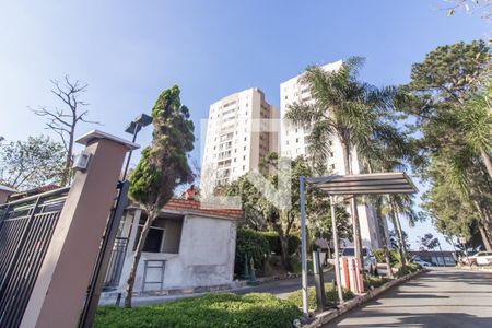 Apartamento para alugar com 53m², 2 quartos e 1 vaga Apartamento para alugar com 53m², 2 quartos e 1 vagaFachada