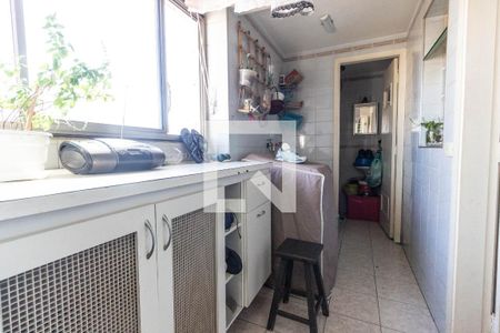 Apartamento à venda com 115m², 3 quartos e 1 vagaÁrea de serviço