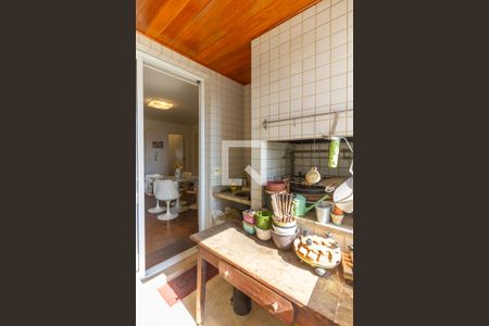 Apartamento à venda com 220m², 4 quartos e 4 vagasEspaço Gourmet