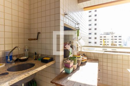 Apartamento à venda com 220m², 4 quartos e 4 vagasEspaço Gourmet