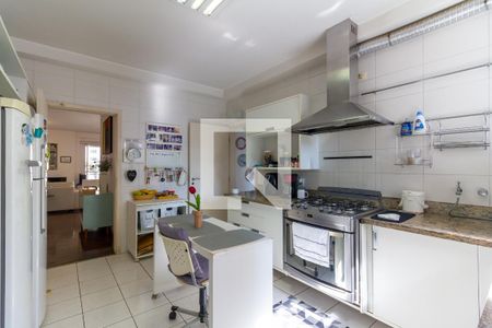 Apartamento à venda com 220m², 4 quartos e 4 vagasCozinha