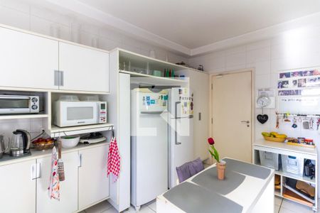 Apartamento à venda com 220m², 4 quartos e 4 vagasCozinha