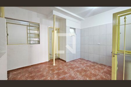 Cozinha de casa para alugar com 2 quartos, 80m² em Jardim dos Lagos, São Paulo