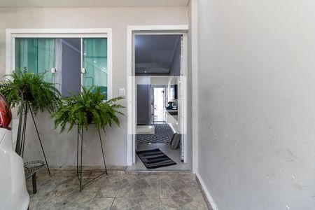 Casa à venda com 100m², 3 quartos e 1 vaga Casa à venda com 100m², 3 quartos e 1 vagaEntrada
