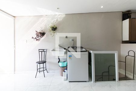 Casa à venda com 100m², 3 quartos e 1 vaga Casa à venda com 100m², 3 quartos e 1 vagaLavanderia