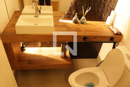 Apartamento para alugar com 110m², 2 quartos e 1 vagaLavabo