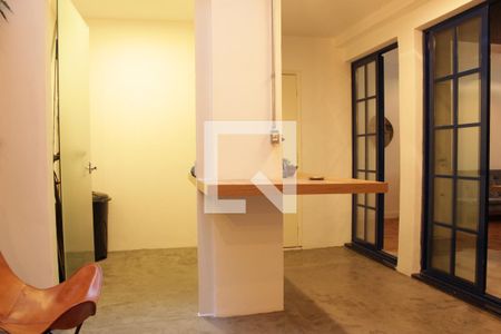 Apartamento para alugar com 110m², 2 quartos e 1 vagaÁrea de Serviço