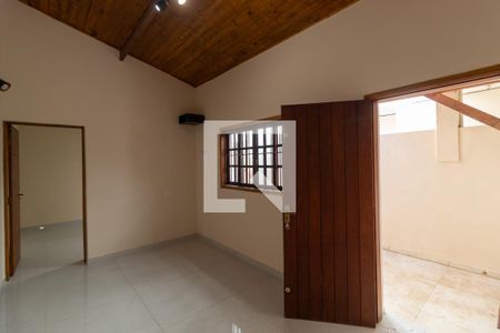 Sala de casa para alugar com 2 quartos, 150m² em Vila do Castelo, São Paulo