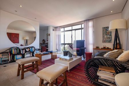 Sala de apartamento para alugar com 2 quartos, 106m² em Cerqueira César, São Paulo