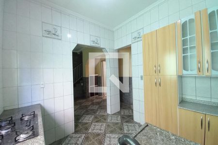 Casa para alugar com 70m², 2 quartos e 1 vagaCozinha 