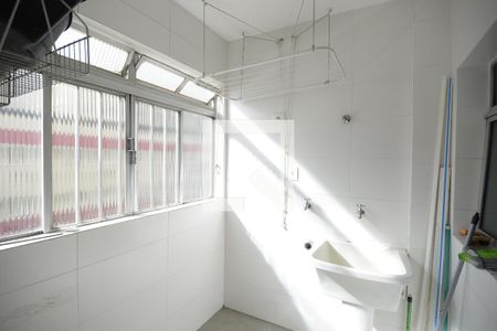 Apartamento para alugar com 90m², 2 quartos e 1 vagaÁrea de Serviço