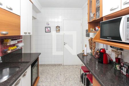 Apartamento à venda com 84m², 2 quartos e 2 vagasCozinha