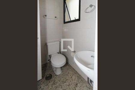 Apartamento à venda com 84m², 2 quartos e 2 vagasBanheiro de serviço