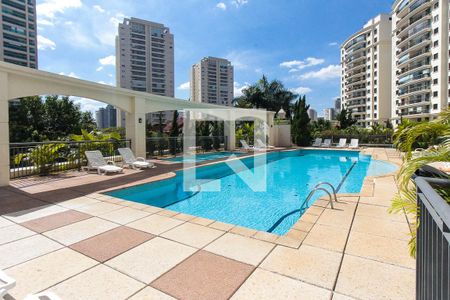 Apartamento à venda com 84m², 2 quartos e 2 vagasÁrea comum - Piscina