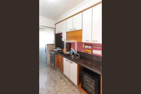 Apartamento à venda com 84m², 2 quartos e 2 vagasCozinha