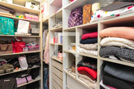 Apartamento à venda com 84m², 2 quartos e 2 vagasCloset