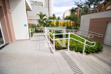 Apartamento à venda com 34m², 2 quartos e sem vaga Apartamento à venda com 34m², 2 quartos e sem vagaÁ|rea Comum - Rampa de Acessibilidade