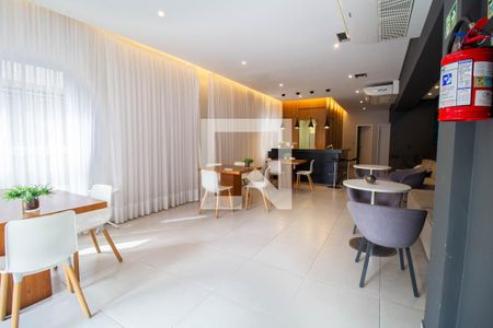 Apartamento à venda com 34m², 2 quartos e sem vaga Apartamento à venda com 34m², 2 quartos e sem vagaÁrea Comum - Salão de Festas