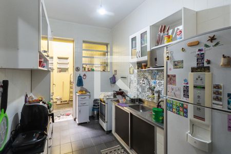 Casa à venda com 560m², 7 quartos e 4 vagasCozinha 2 primeiro andar