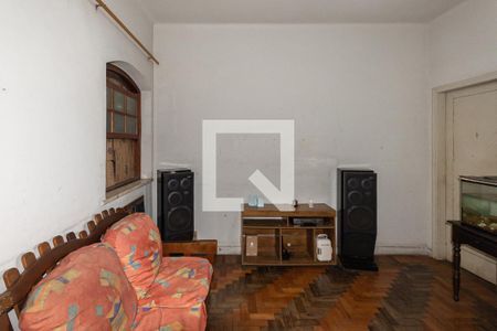 Casa à venda com 560m², 7 quartos e 4 vagasQuarto 3