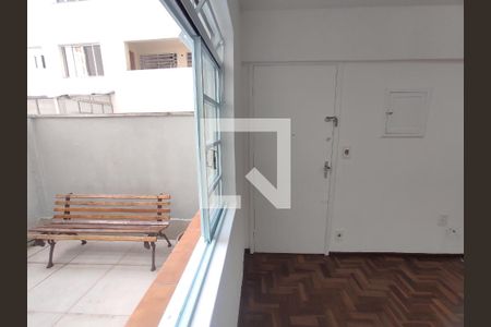 Apartamento para alugar com 79m², 1 quarto e sem vagasala / quintal
