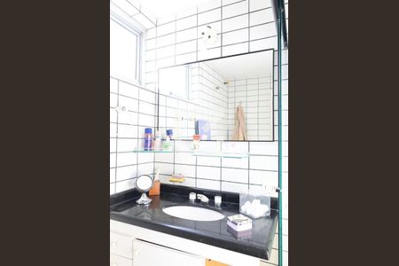 Apartamento à venda com 93m², 3 quartos e 1 vagaBanheiro da Suíte