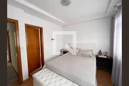 Apartamento à venda com 80m², 3 quartos e 2 vagas Apartamento à venda com 80m², 3 quartos e 2 vagasQuarto 3 - Suíte