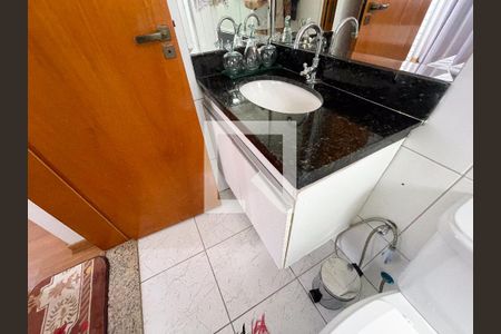 Apartamento à venda com 80m², 3 quartos e 2 vagas Apartamento à venda com 80m², 3 quartos e 2 vagasBanheiro da Suíte