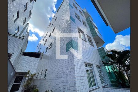 Apartamento à venda com 80m², 3 quartos e 2 vagas Apartamento à venda com 80m², 3 quartos e 2 vagasFachada do Prédio