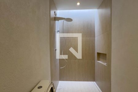 Casa à venda com 200m², 4 quartos e 2 vagasBanheiro do quarto 2