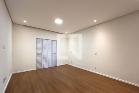 Quarto 1 de casa à venda com 4 quartos, 200m² em Vila Dom Pedro I, São Paulo