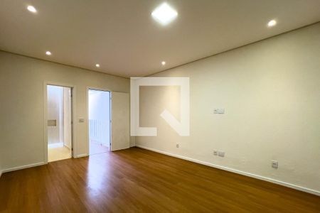 Quarto 1 de casa à venda com 4 quartos, 200m² em Vila Dom Pedro I, São Paulo