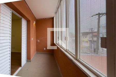 Casa à venda com 200m², 4 quartos e 2 vagasVaranda