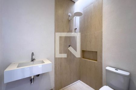 Casa à venda com 200m², 4 quartos e 2 vagasBanheiro